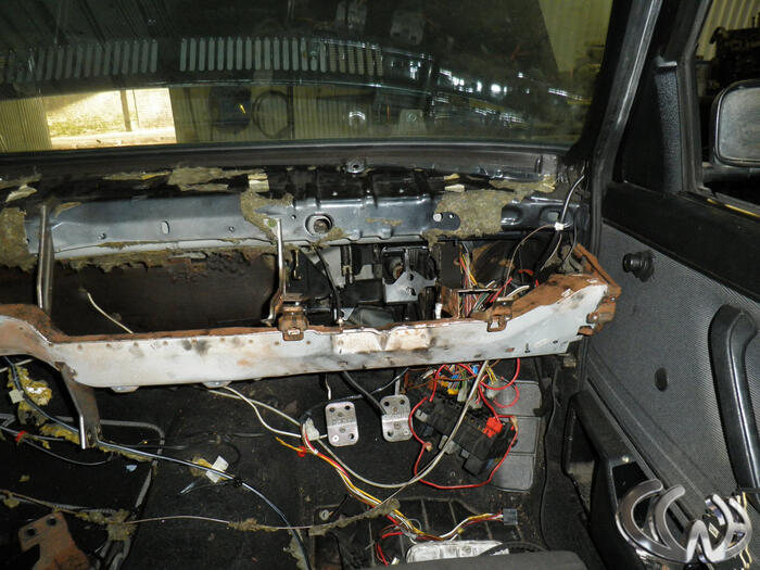 Test fit of mk3 golf knee bar! 2